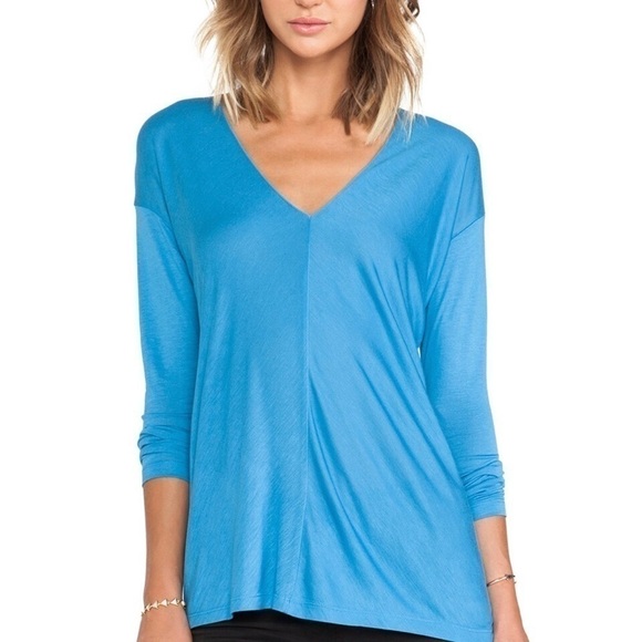 Vince Tops - Vince Lightweight V Neck Top Small